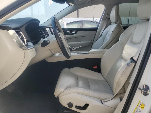 2019 VOLVO XC60 T5 LYV102RK5KB232636