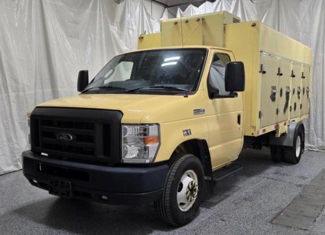 FORD ECONOLINE 2019 yellow  gas 1FDXE4FS3KDC57693 photo #3