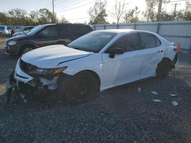 VIN 4T1G11AK0NU667423 2022 TOYOTA CAMRY no.1