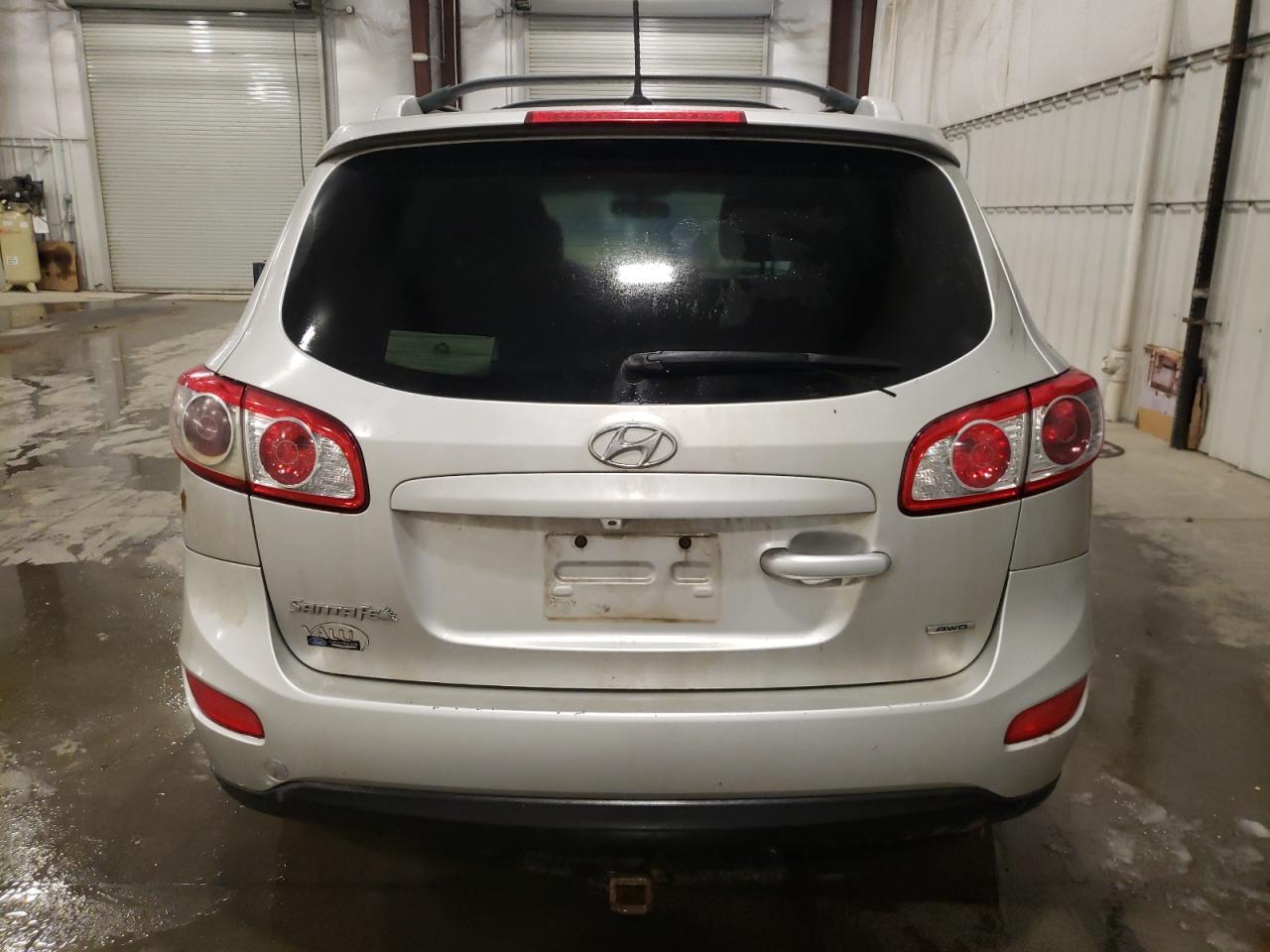 Lot #3027032821 2012 HYUNDAI SANTA FE S