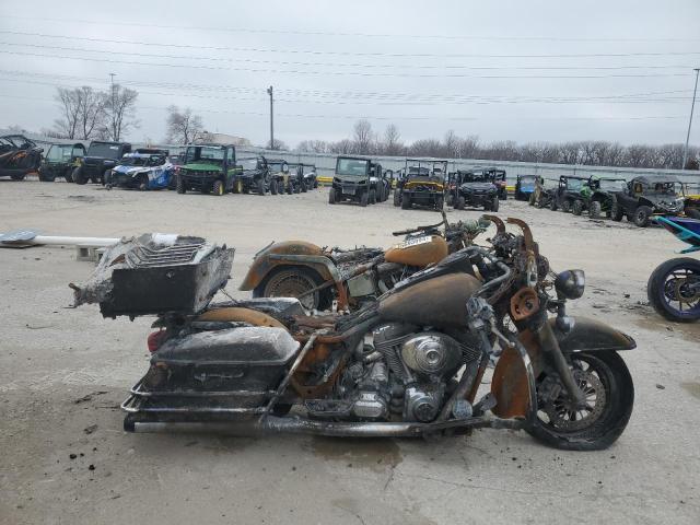 HARLEY-DAVIDSON FLHTCUI