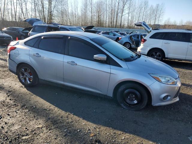 VIN 1FADP3F28EL235247 2014 FORD FOCUS no.4