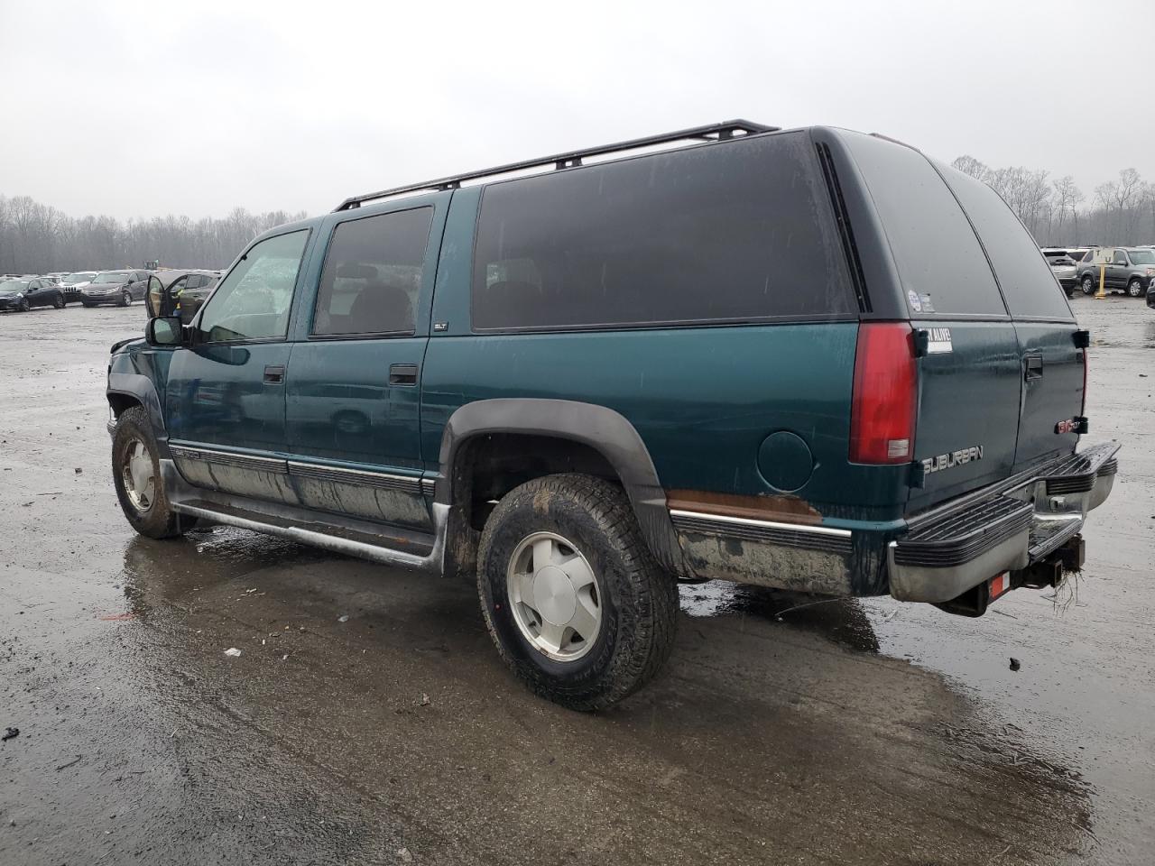 Lot #3050508119 1995 GMC SUBURBAN