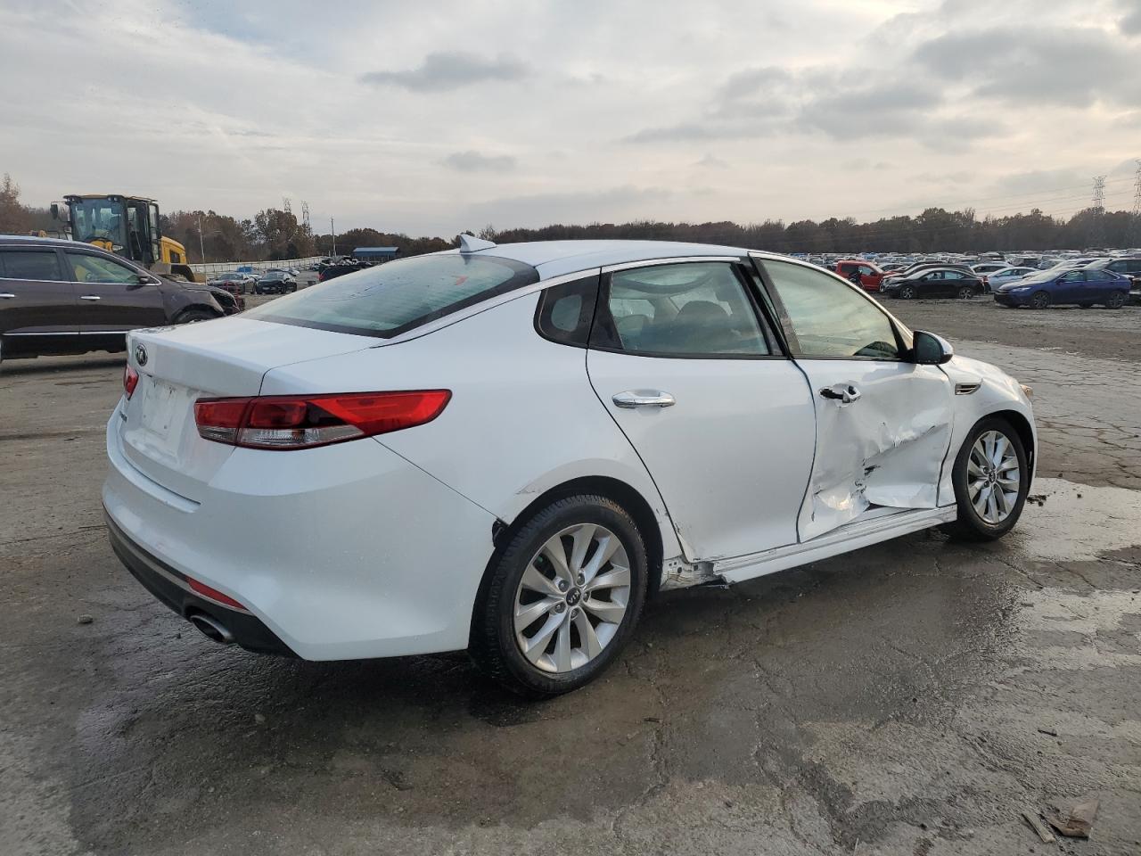 Lot #3025941964 2016 KIA OPTIMA EX