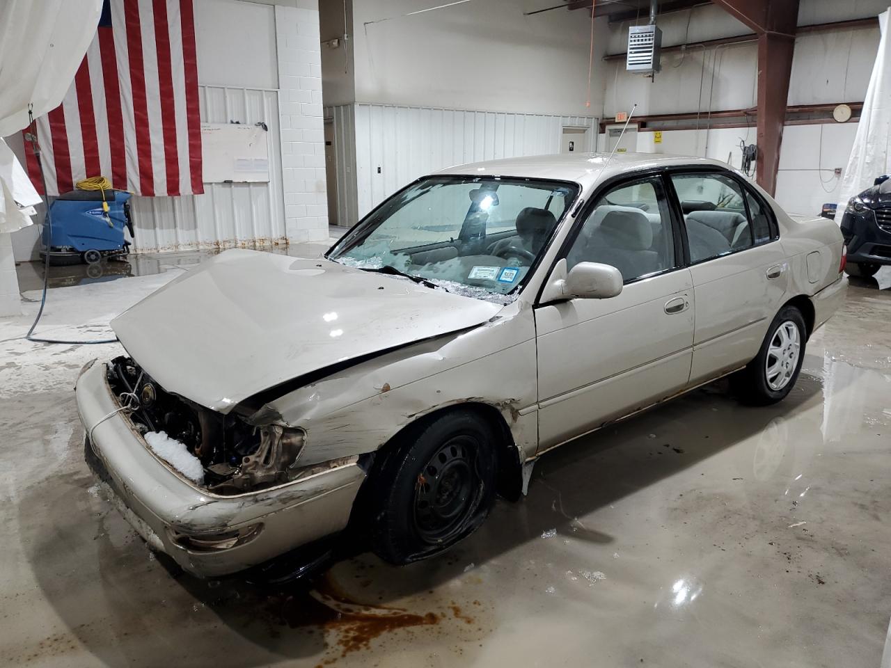 Lot #3045581686 1997 TOYOTA COROLLA DX