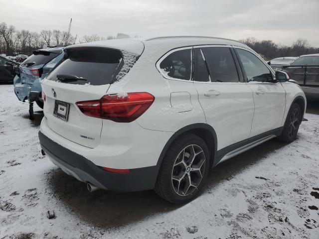 VIN WBXHT3C36J5L30752 2018 BMW X1 no.3