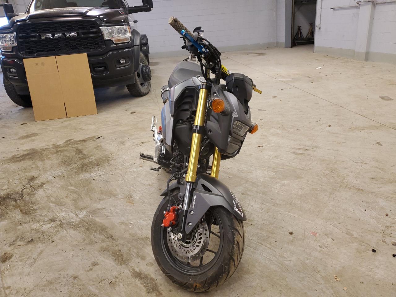 Lot #3029689107 2018 HONDA GROM 125