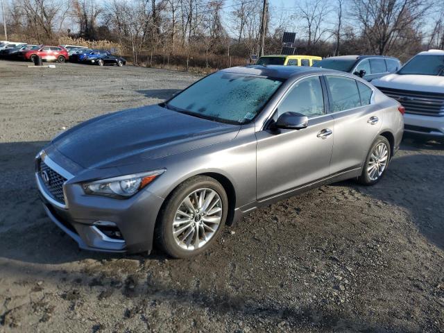 INFINITI Q50 LUXE