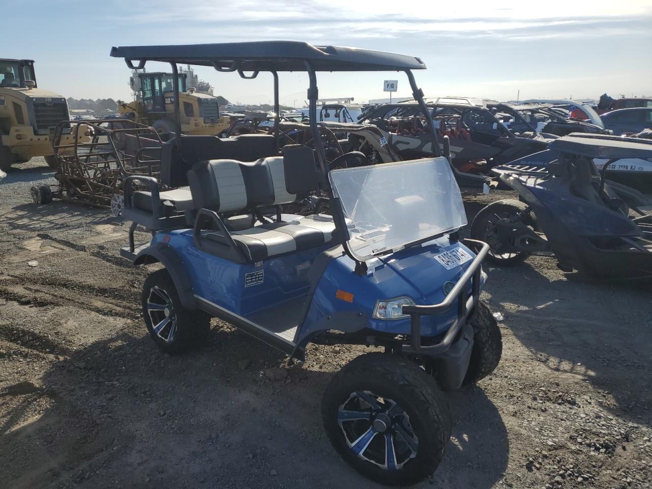 Lot #3033046996 2020 HDK GOLF CART