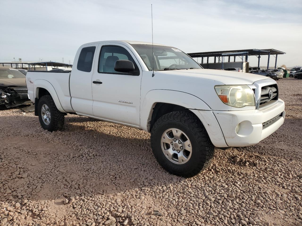 Lot #3026104108 2005 TOYOTA TACOMA PRE