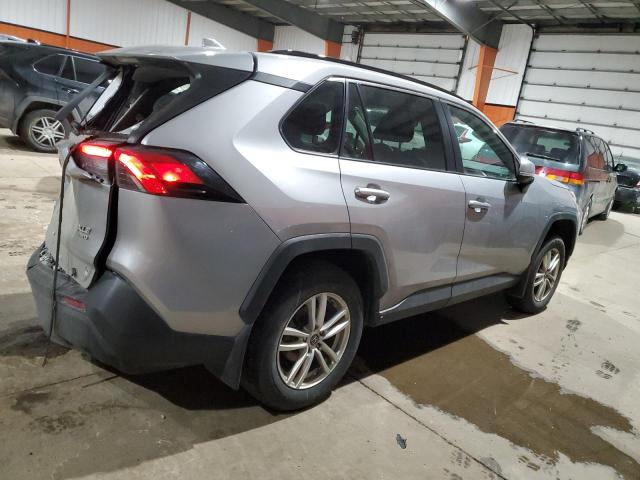 TOYOTA RAV4 XLE 2021 silver  gas 2T3R1RFV5MC255189 photo #4