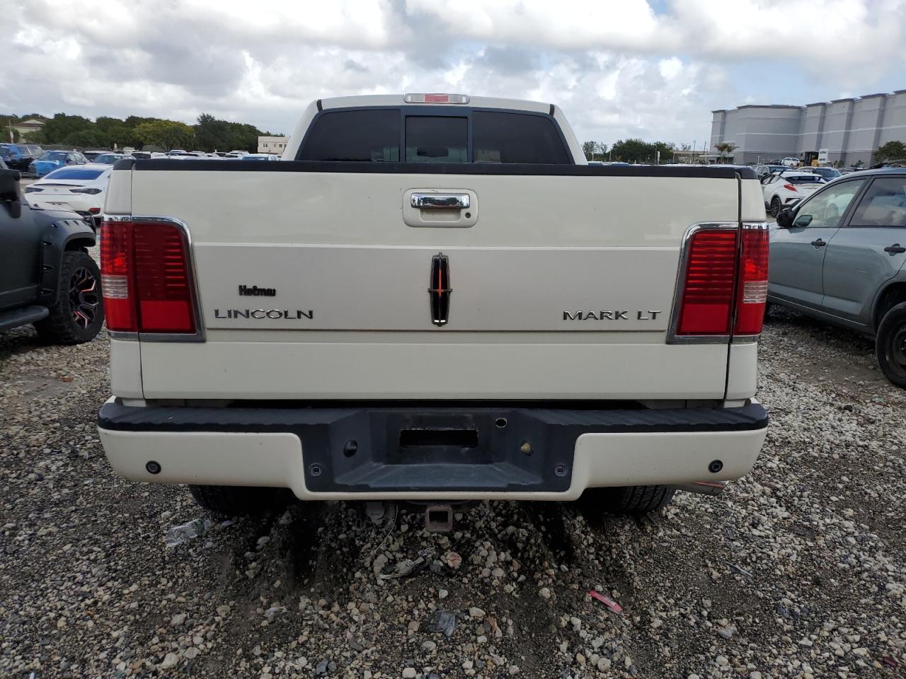 Lot #3027013885 2007 LINCOLN MARK LT