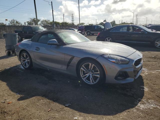 VIN WBAHF3C04SWY38298 2025 BMW Z4 no.4