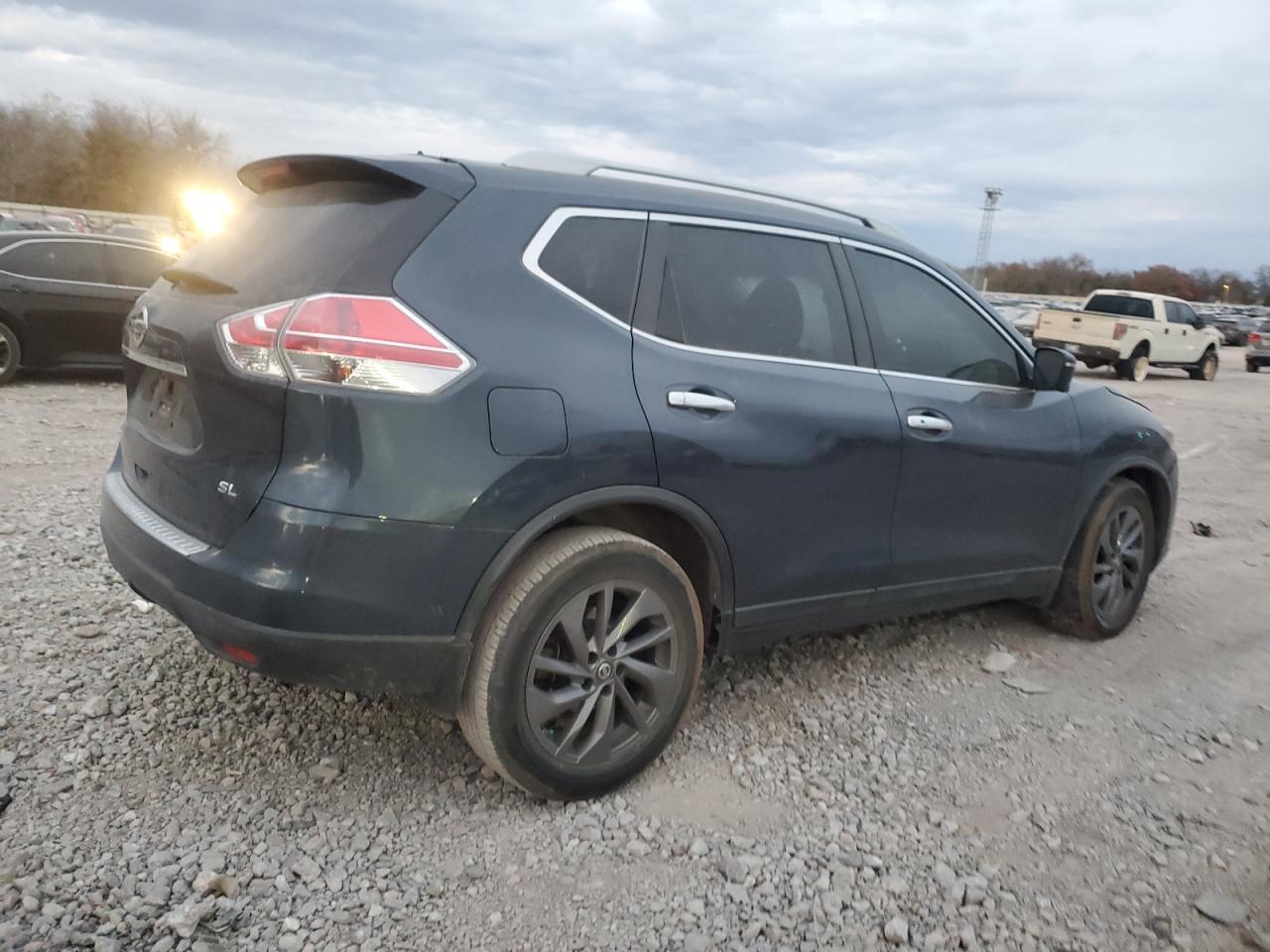 Lot #3024147800 2016 NISSAN ROGUE S