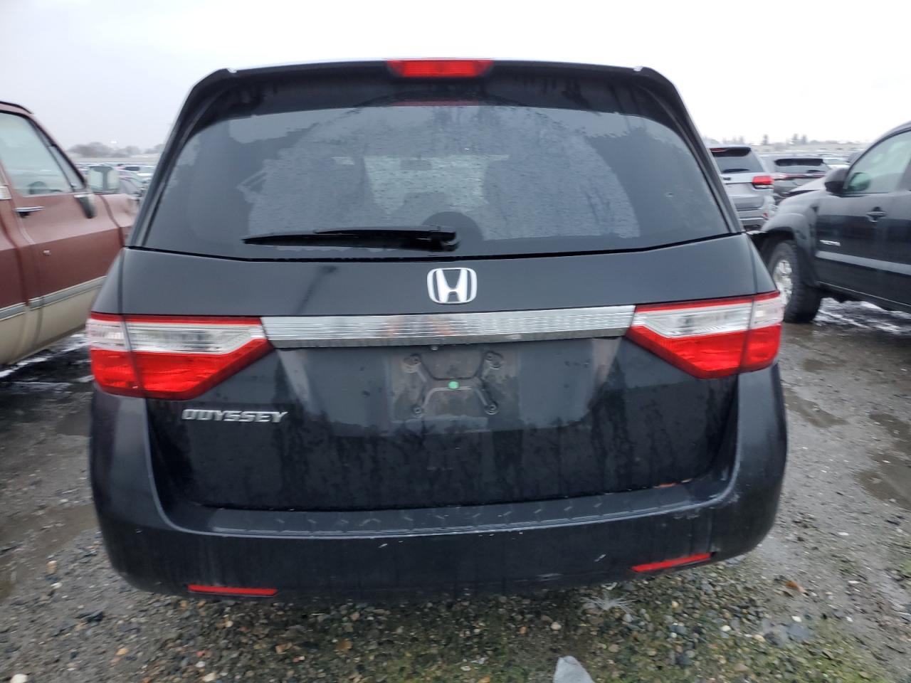 Lot #3033211803 2013 HONDA ODYSSEY EX