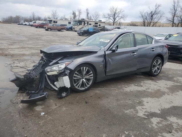 INFINITI Q50 LUXE