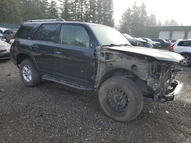 VIN JTEBU5JR0K5720519 2019 TOYOTA 4RUNNER no.4