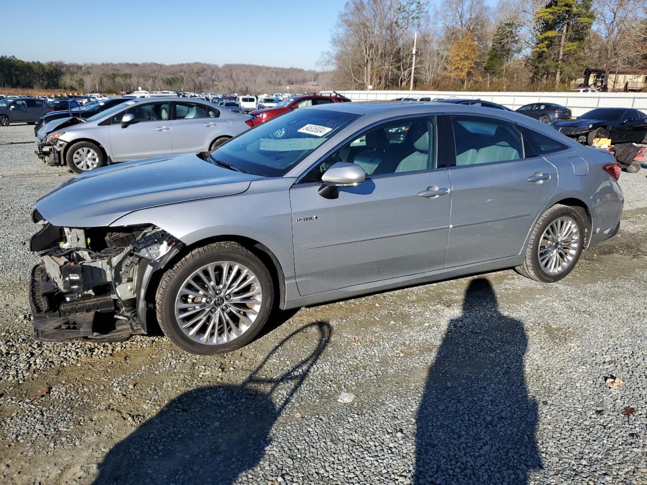 Lot #3026100102 2021 TOYOTA AVALON LIM