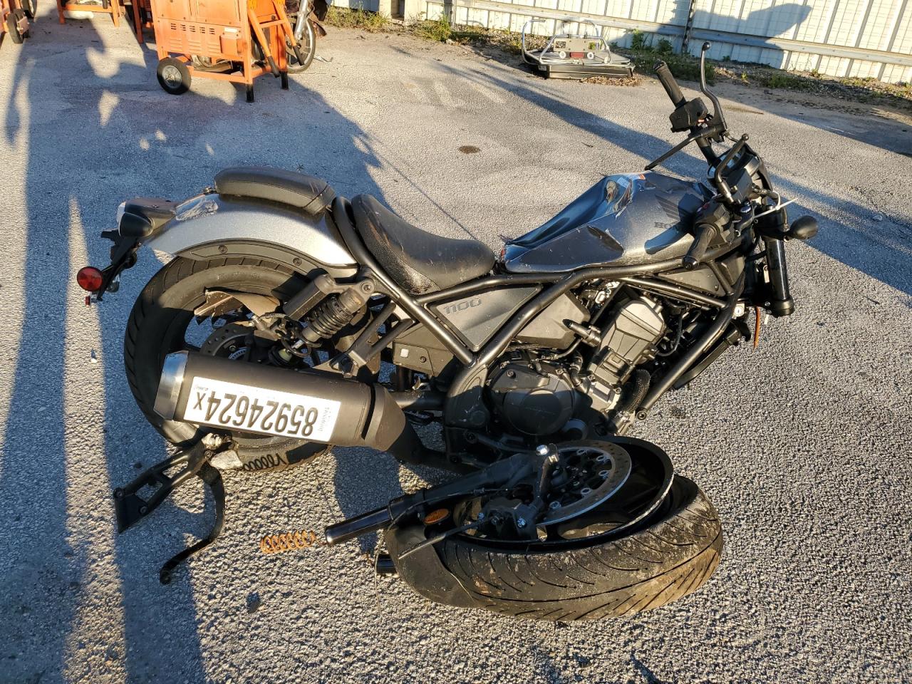 JH2SC8307RK300038 HONDA CMX1100 A 2024