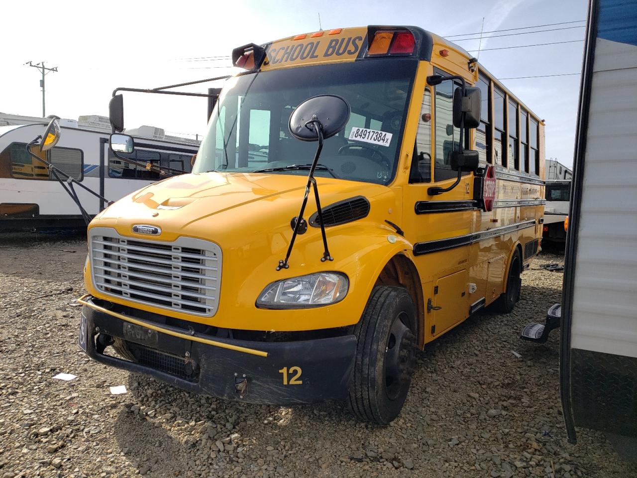 Lot #3037000765 2017 FREIGHTLINER CHASSIS B2