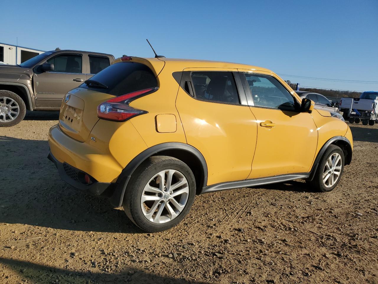 Lot #3027002801 2016 NISSAN JUKE S