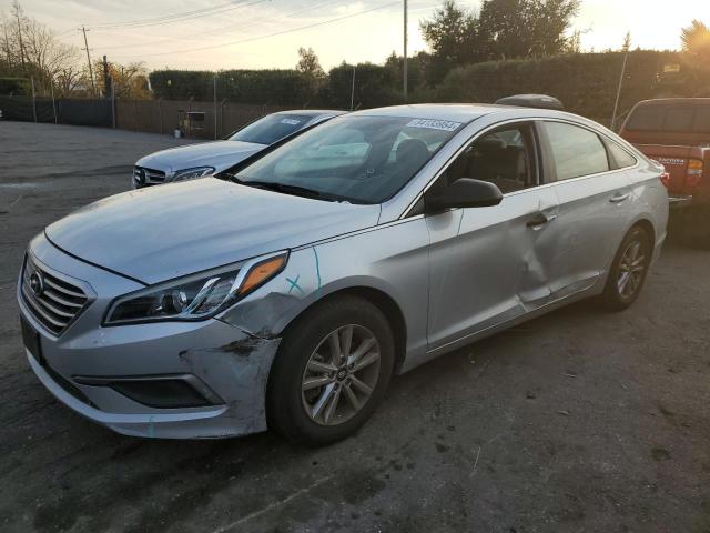 VIN 5NPE24AF2GH265221 2016 HYUNDAI SONATA no.1