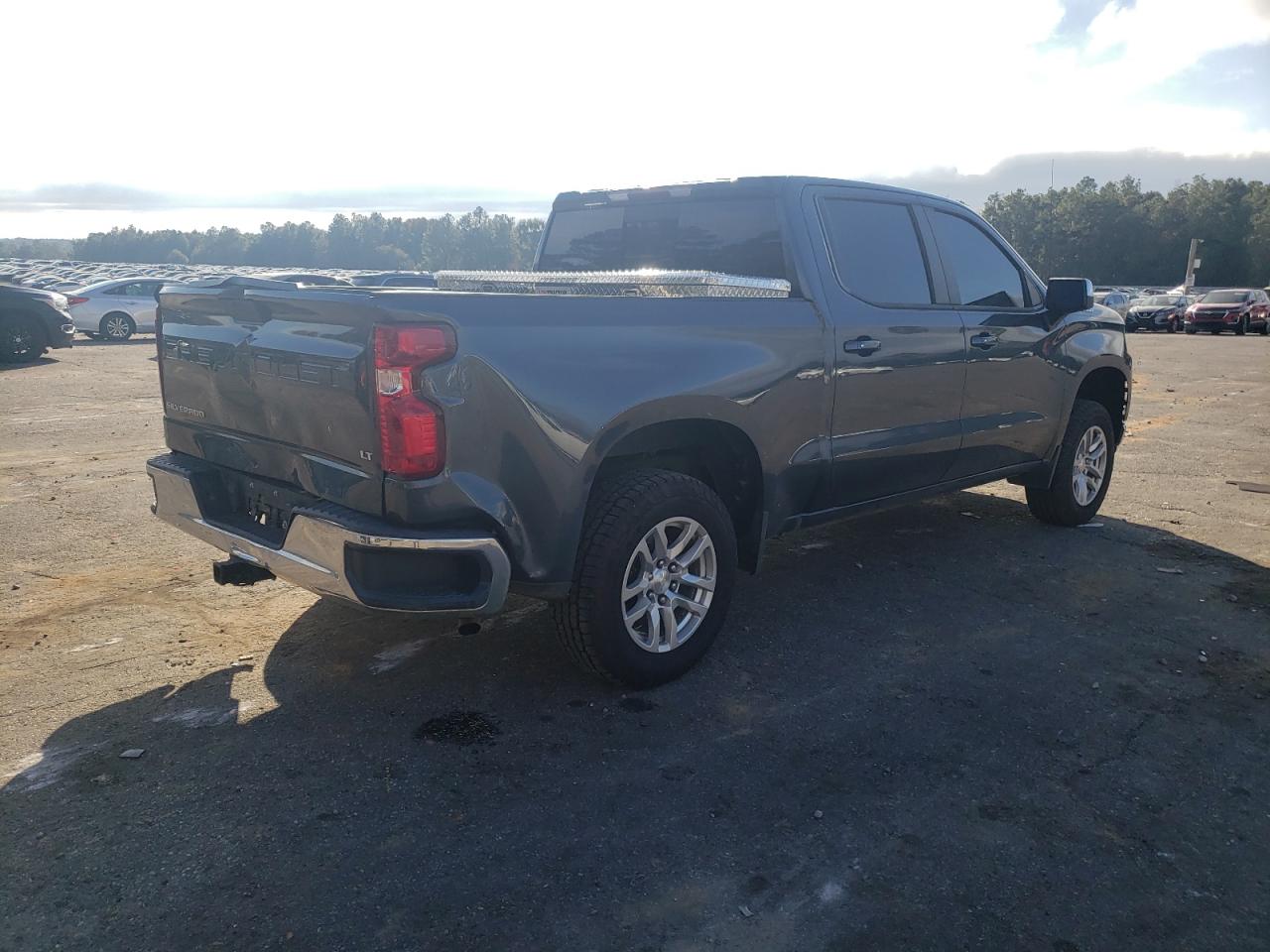 CHEVROLET SILVERADO C1500 LT