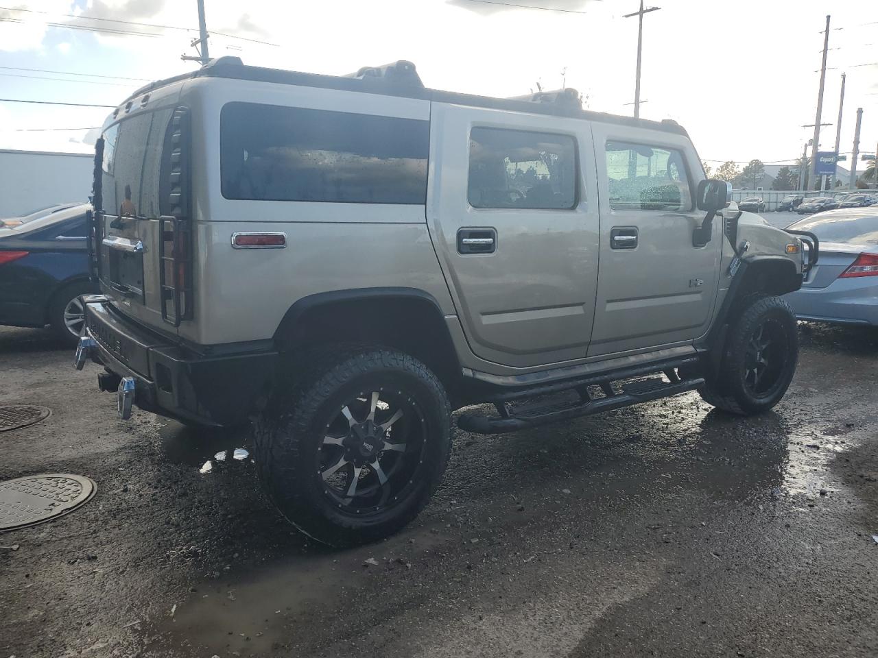 Lot #3029358686 2003 HUMMER H2