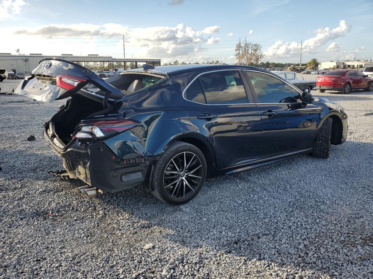 Lot #3031491821 2021 TOYOTA CAMRY SE