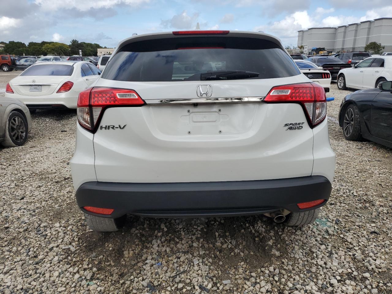 Lot #3028279812 2019 HONDA HR-V SPORT