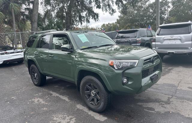 VIN JTETU5JR4N5999725 2022 TOYOTA 4RUNNER no.1