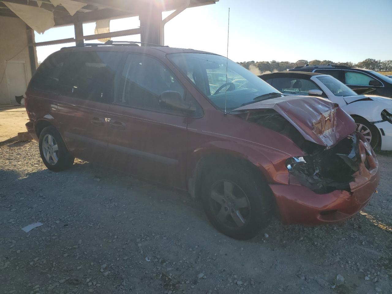 Lot #3048526862 2005 DODGE CARAVAN SX