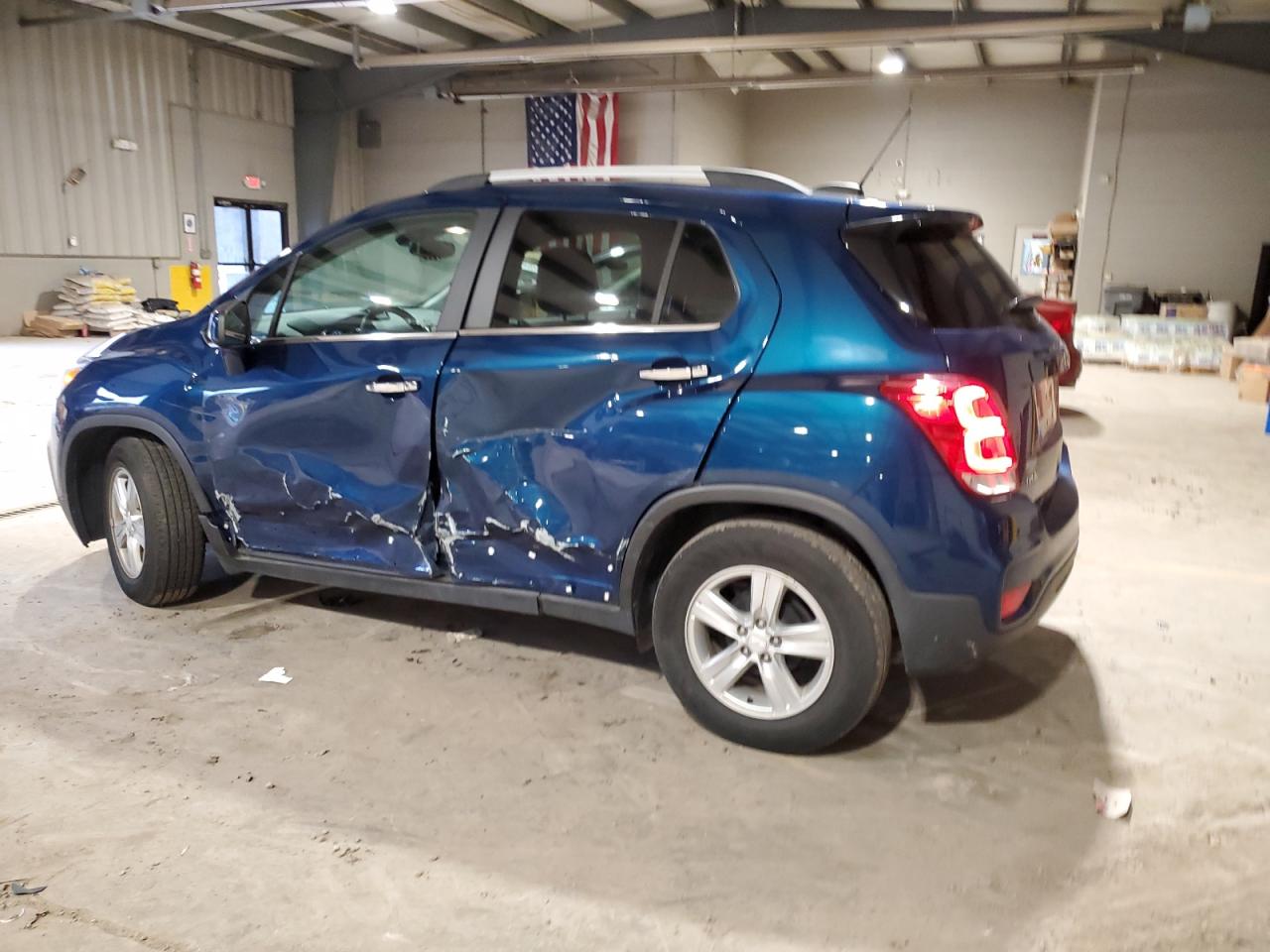 Lot #3037002760 2020 CHEVROLET TRAX 1LT