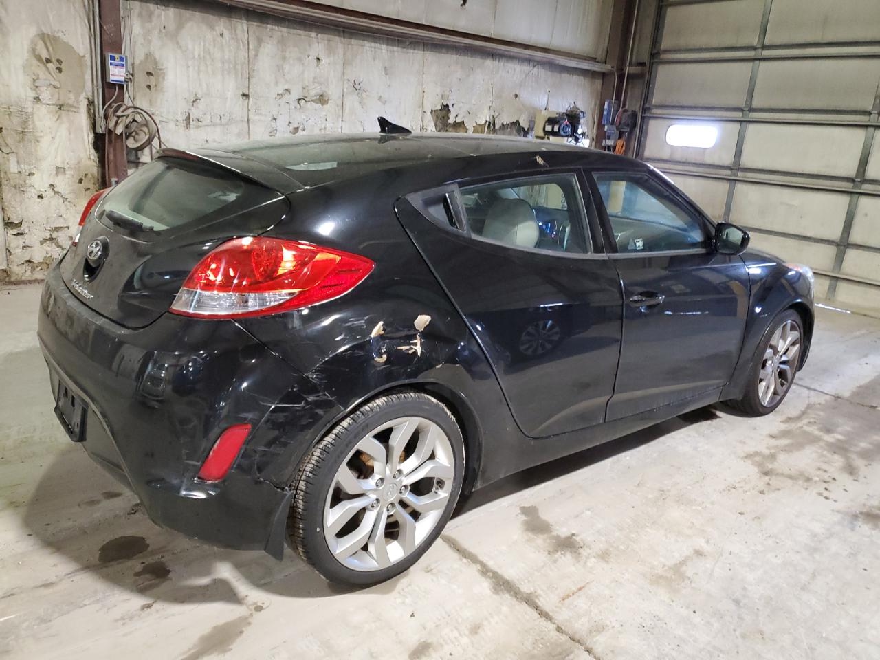 Lot #3029467680 2013 HYUNDAI VELOSTER