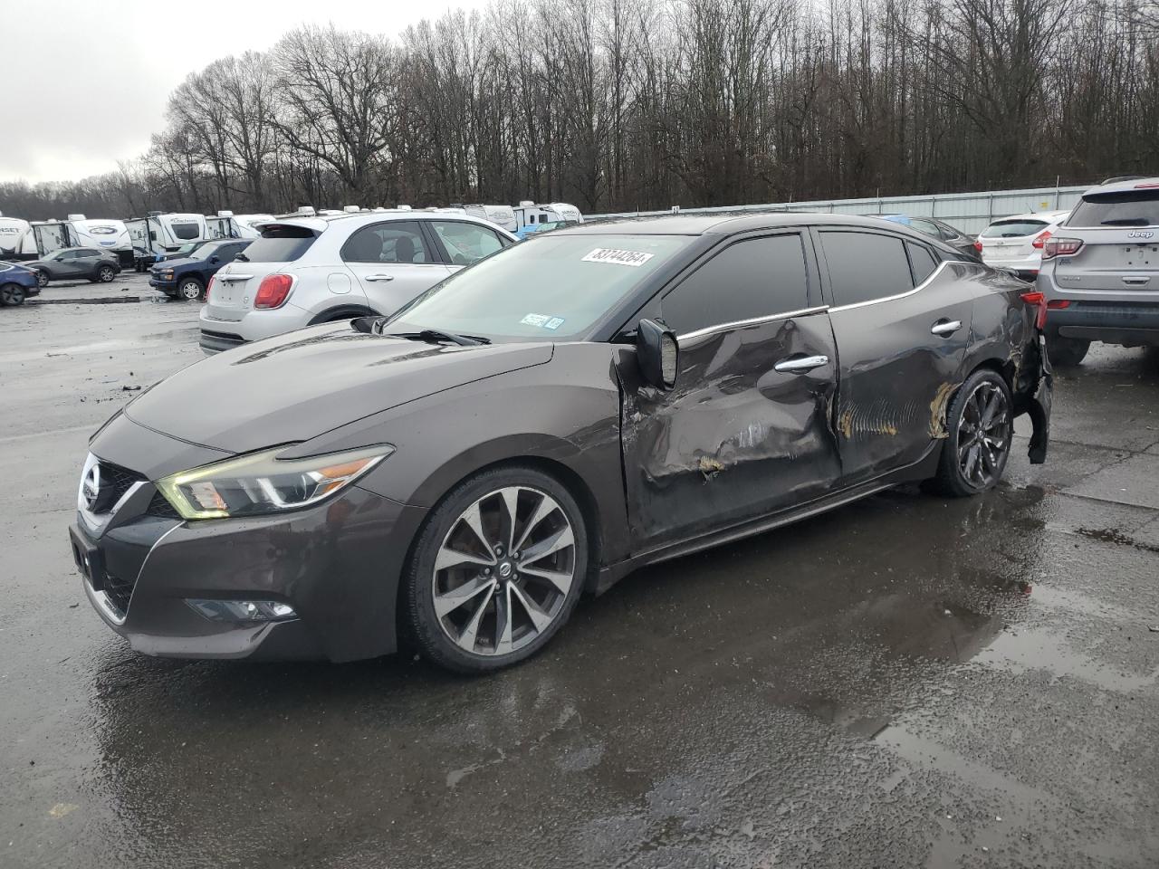  Salvage Nissan Maxima