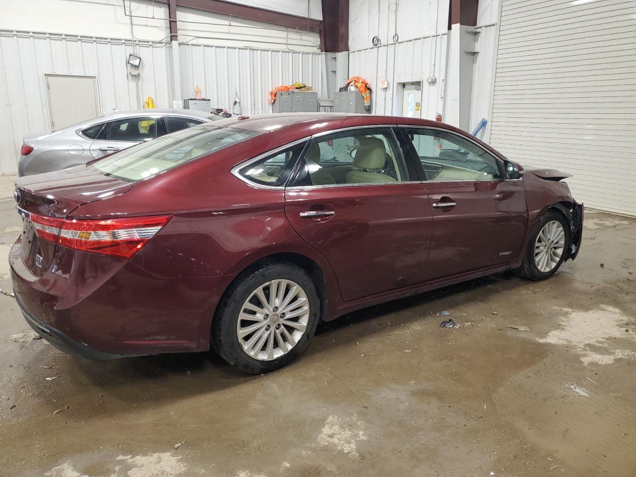 Lot #3024754316 2013 TOYOTA AVALON HYB