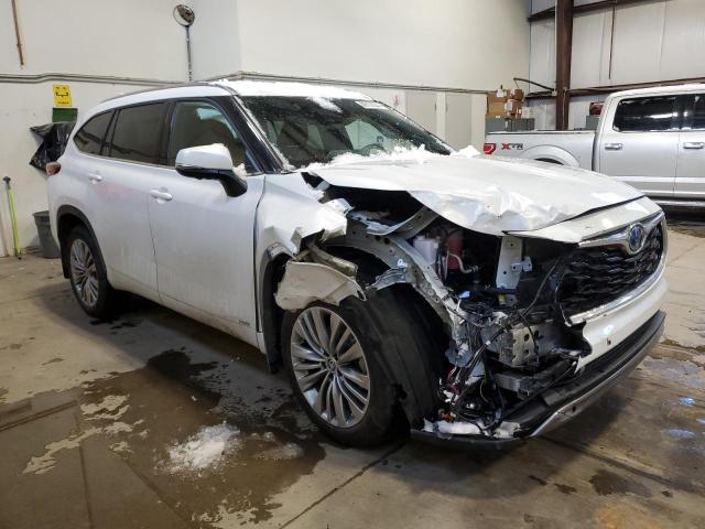 2024 TOYOTA HIGHLANDER 5TDEBRCH0RS631668