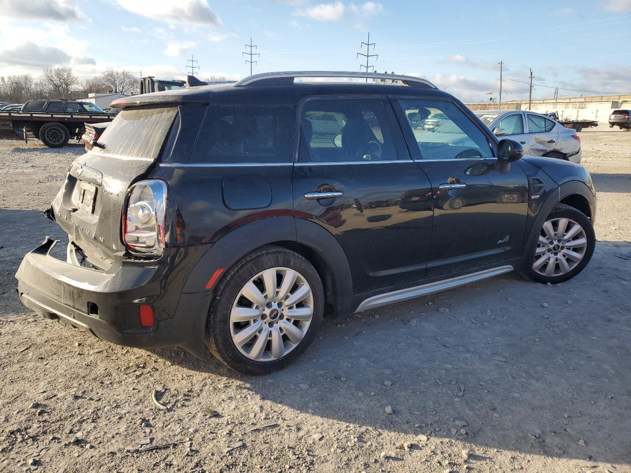 Lot #3025947966 2017 MINI COOPER COU