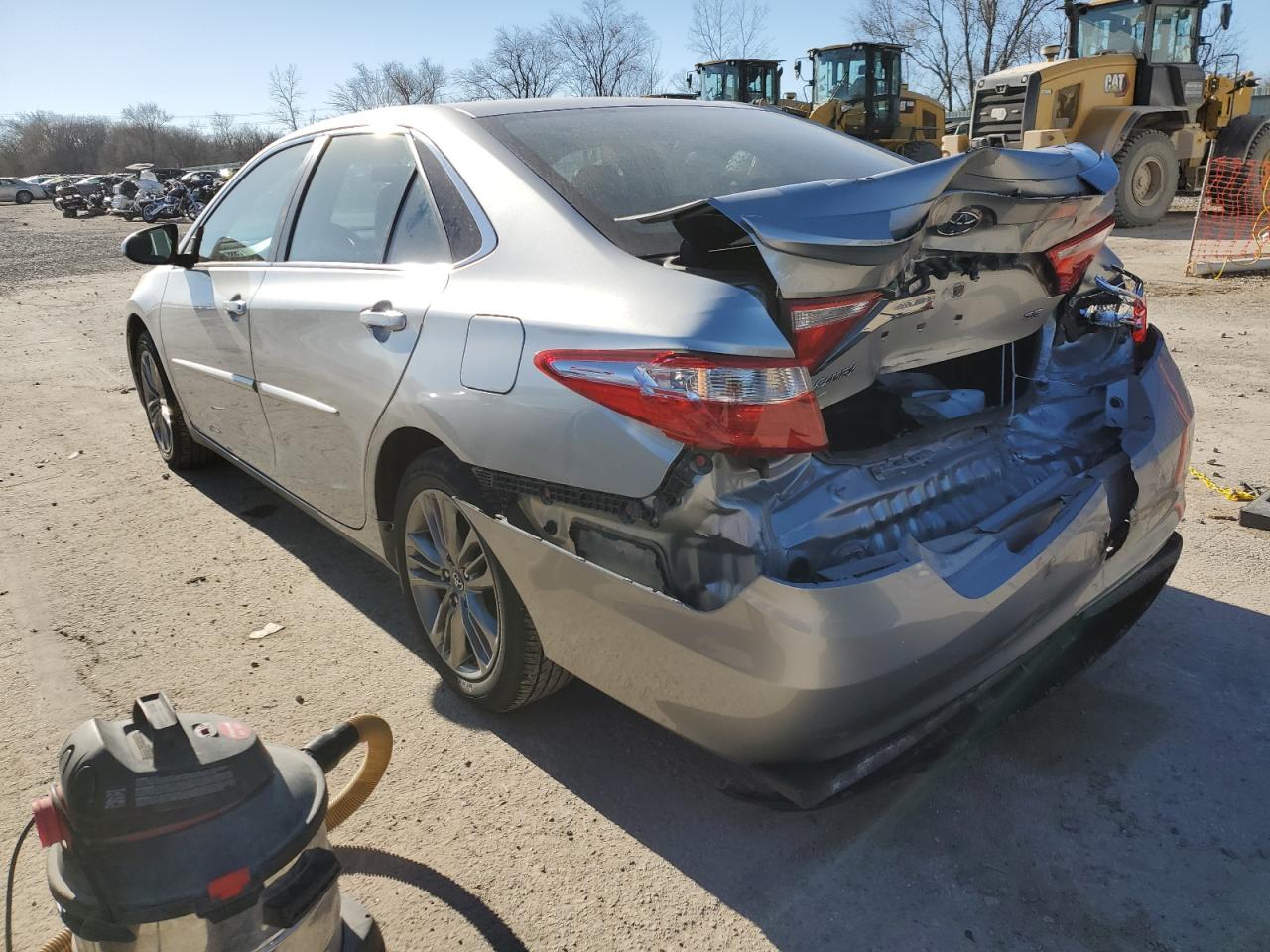 Lot #3024181800 2017 TOYOTA CAMRY LE