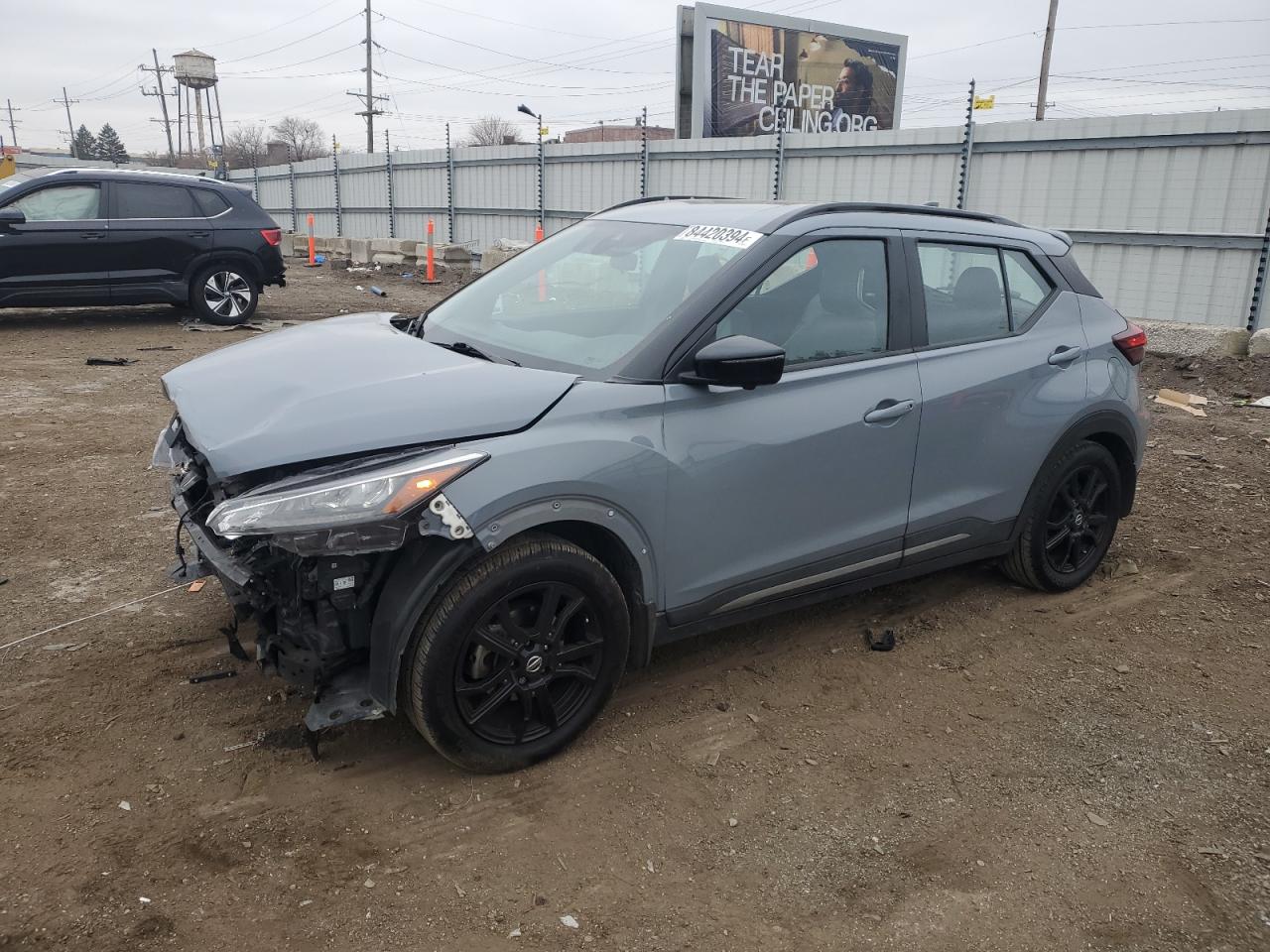 NISSAN KICKS SR