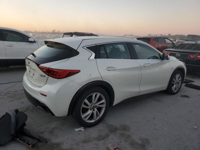 2018 INFINITI QX30 BASE - SJKCH5CP2JA042447