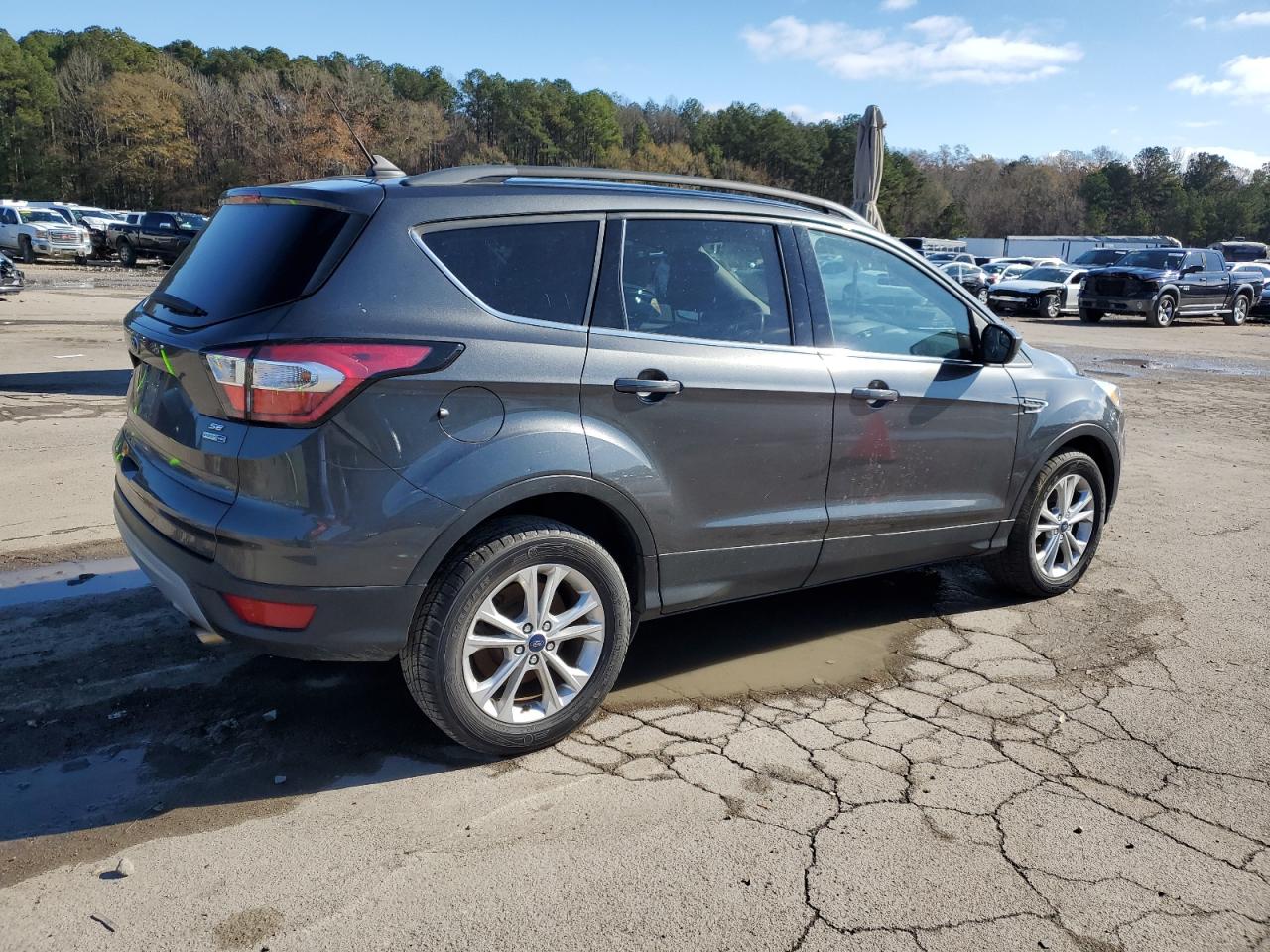 Lot #3034297063 2018 FORD ESCAPE SE