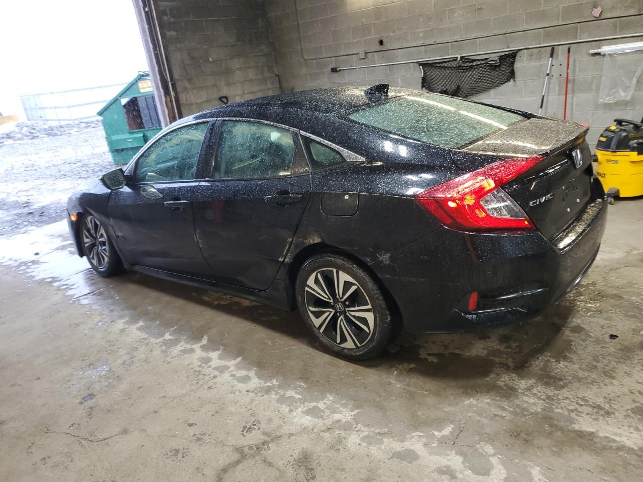 Lot #3034423781 2017 HONDA CIVIC EX