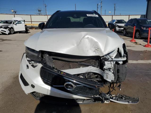 2022 VOLVO XC40 T5 R- - YV4162UM9N2722040