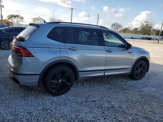 VOLKSWAGEN TIGUAN SE 2023 gray  gas 3VVCB7AX4PM054406 photo #4