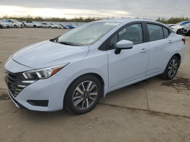 NISSAN VERSA SV