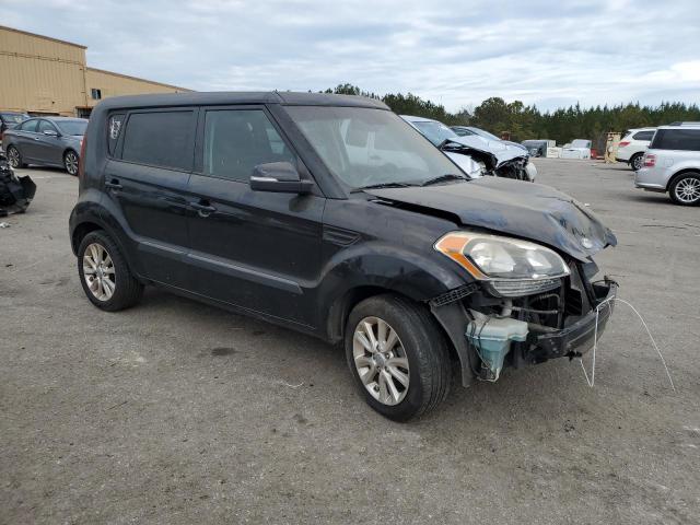 VIN KNDJT2A68D7590925 2013 KIA SOUL no.4