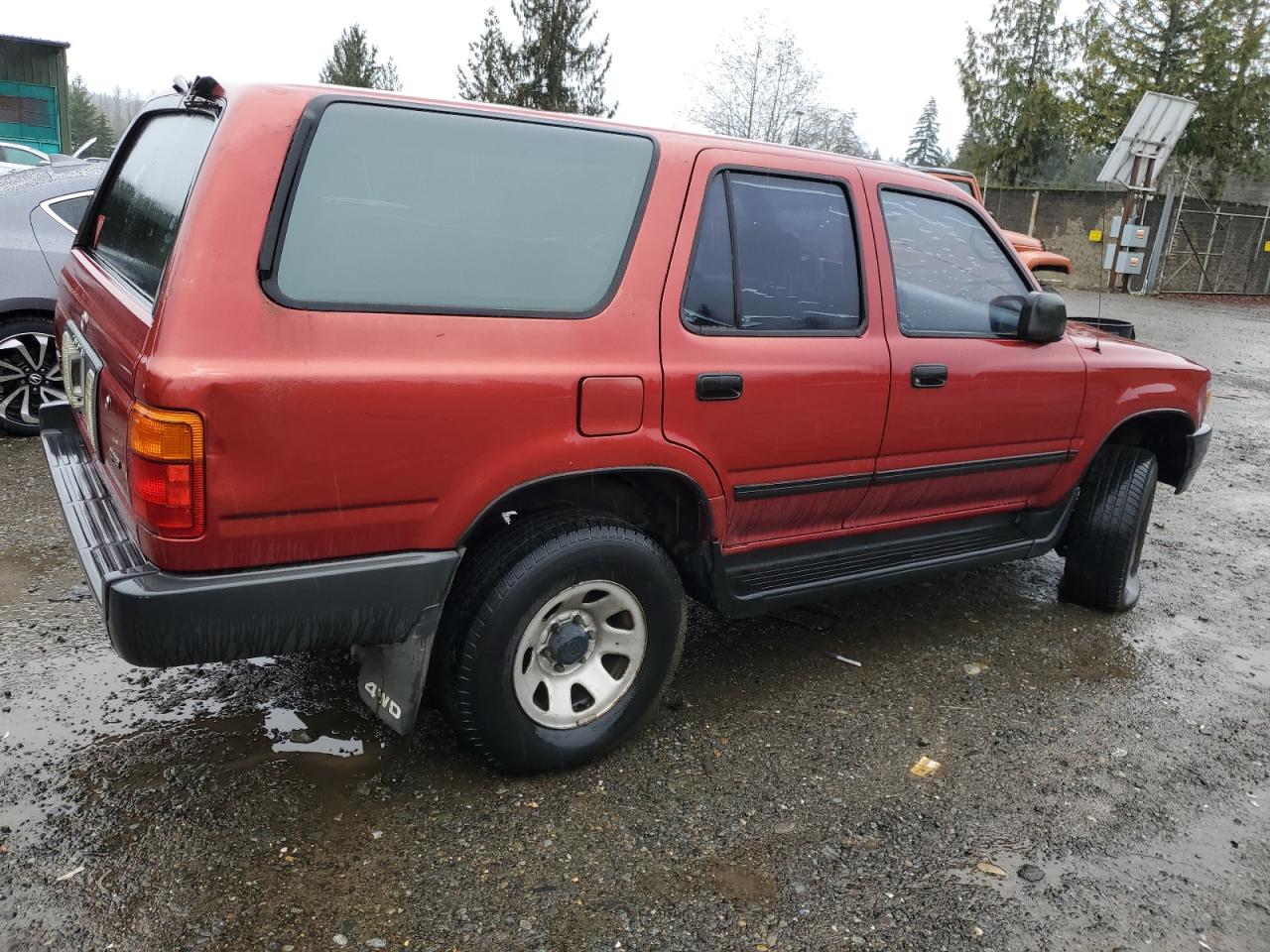 Lot #3033053013 1993 TOYOTA 4RUNNER RN