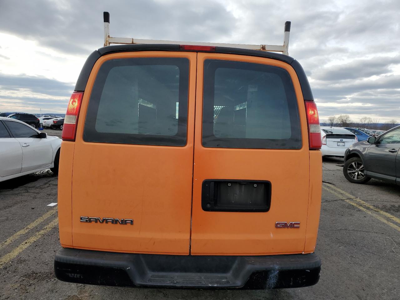 Lot #3033237904 2008 GMC SAVANA G25