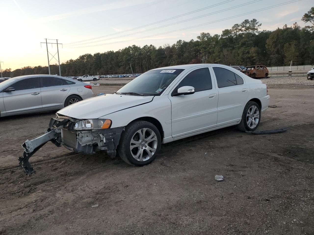  Salvage Volvo S60